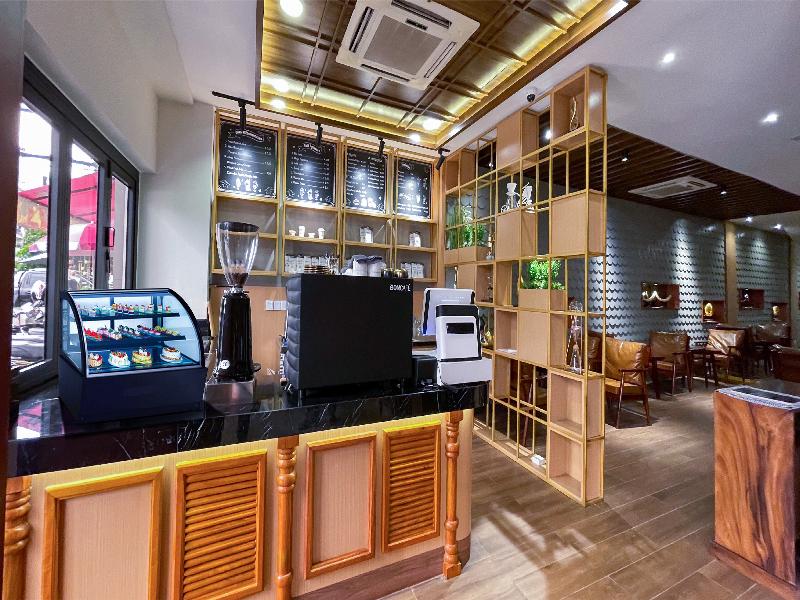 Monivong Clover Hotel image