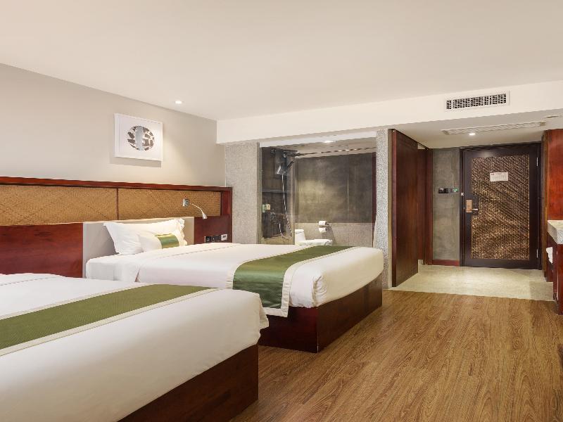 Monivong Clover Hotel image