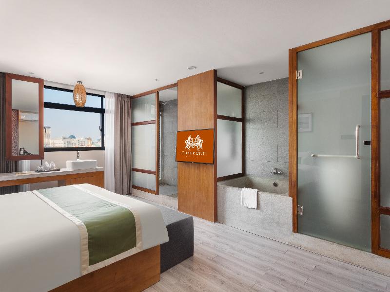 Monivong Clover Hotel image
