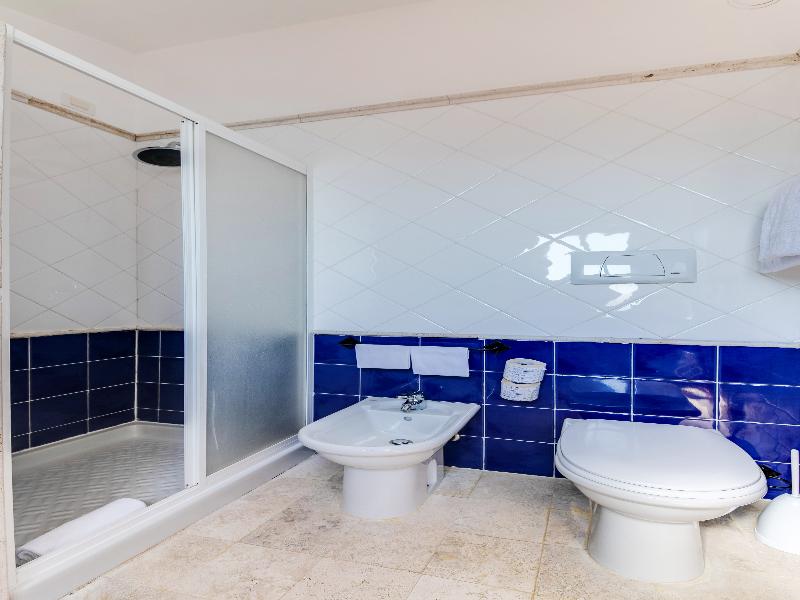 Phi Hotel Sighientu image
