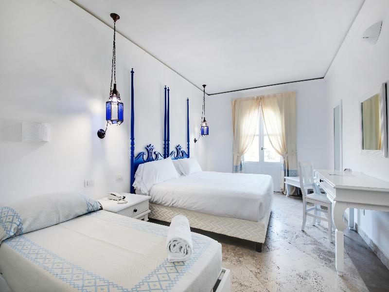 Phi Hotel Sighientu image