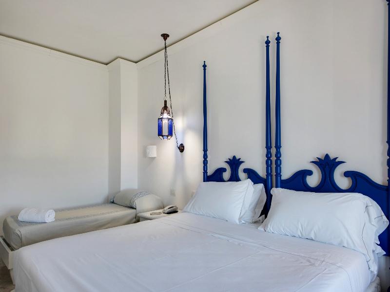 Phi Hotel Sighientu image