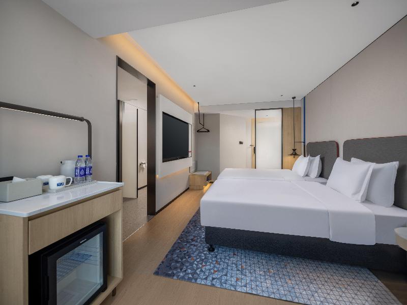 Holiday Inn Express Luoyang Nanchang Road by IHG image