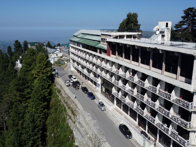 Shangrila Hotels And Resorts Changla Gali image