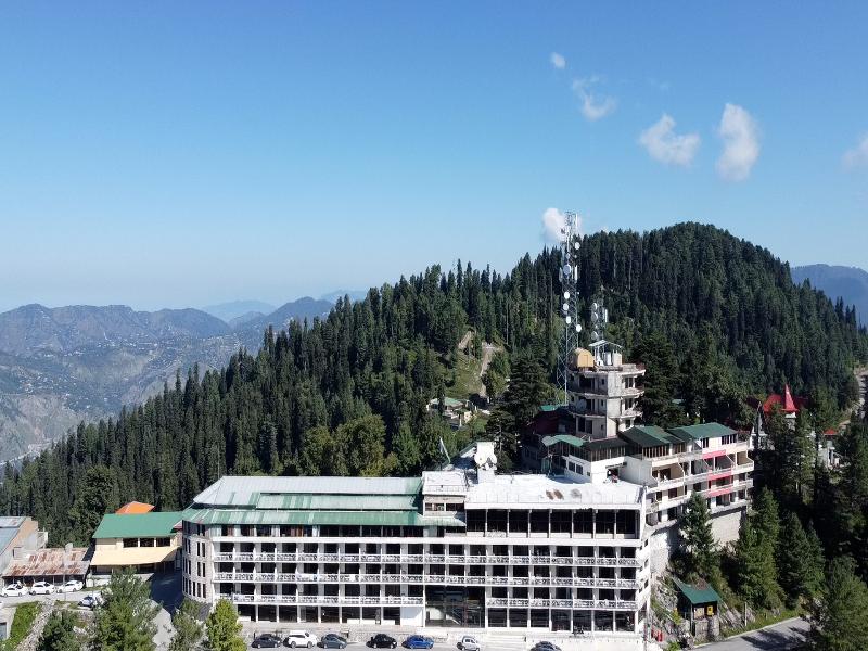 Shangrila Hotels And Resorts Changla Gali image