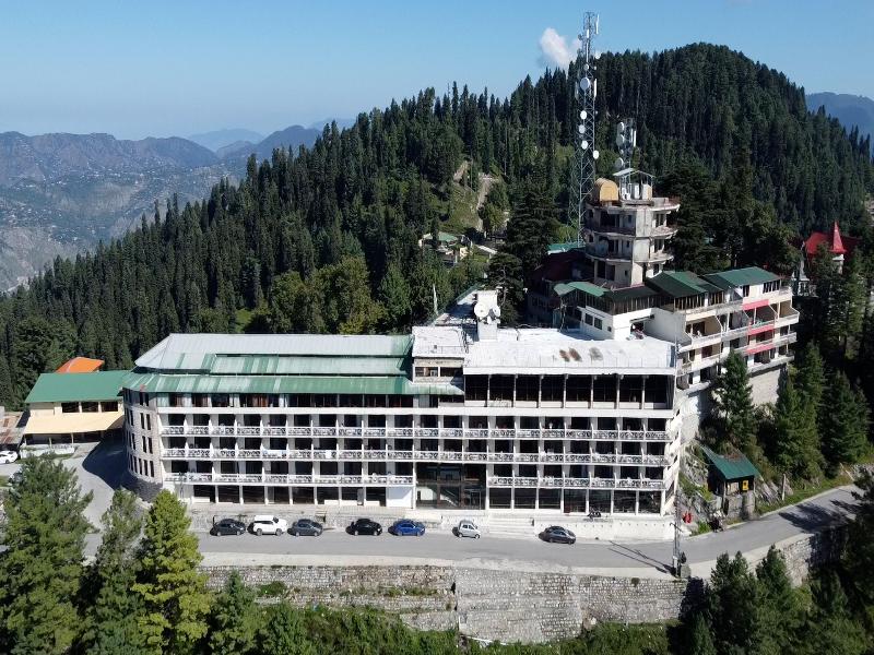 Shangrila Hotels And Resorts Changla Gali image