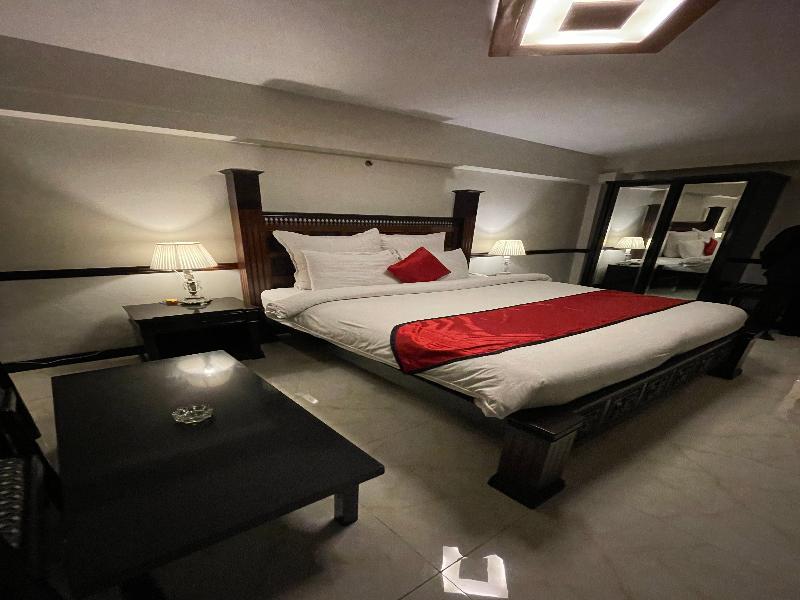 Shangrila Hotels And Resorts Changla Gali image
