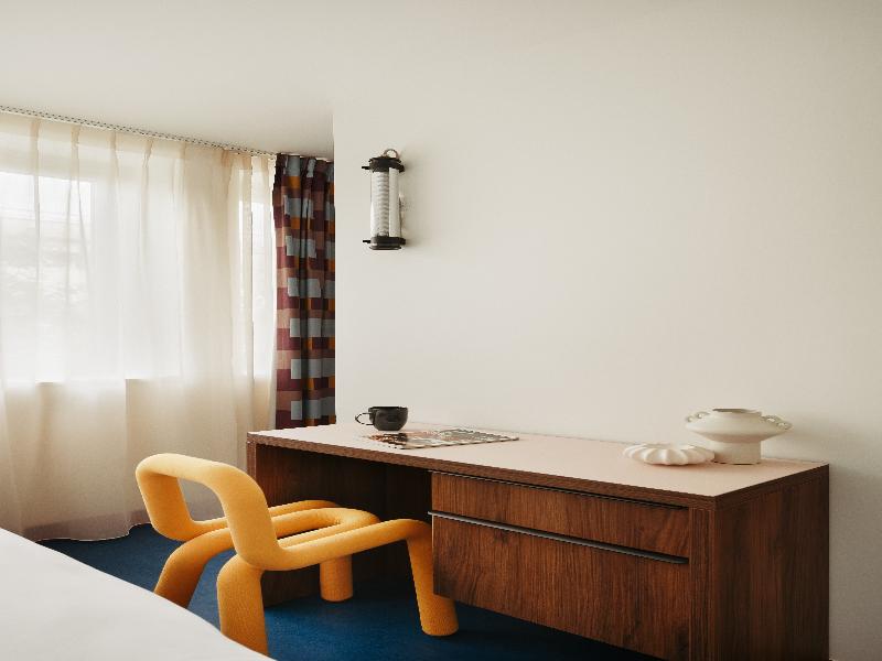 Edgar Suites Montrouge image
