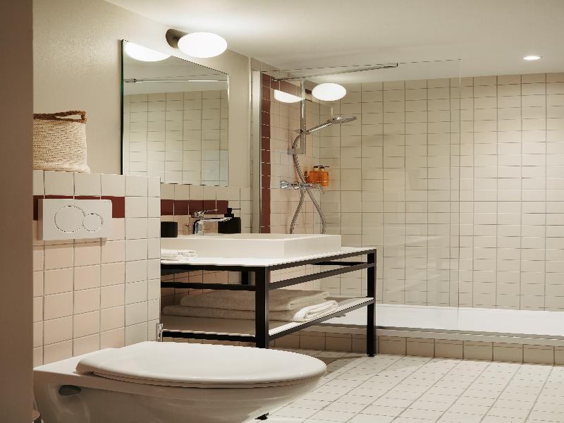 Edgar Suites Montrouge image