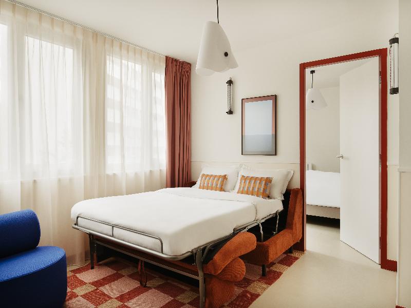 Edgar Suites Montrouge image