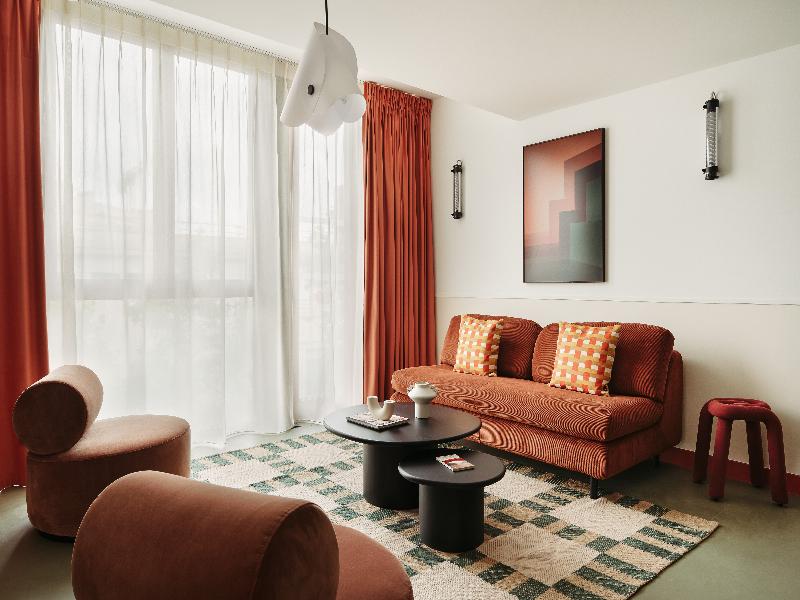 Edgar Suites Montrouge image