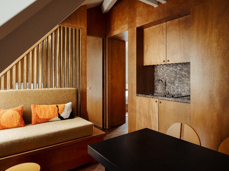 Edgar Suites Bouchardon image