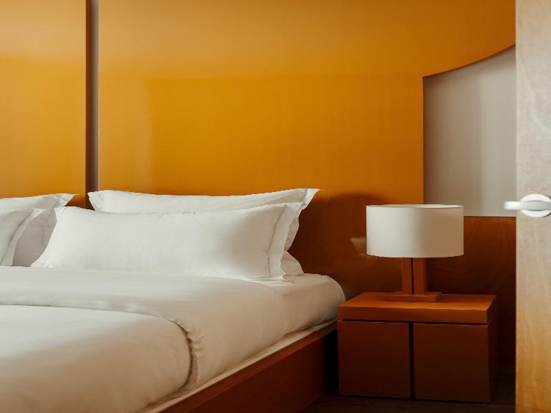 Edgar Suites Bouchardon image