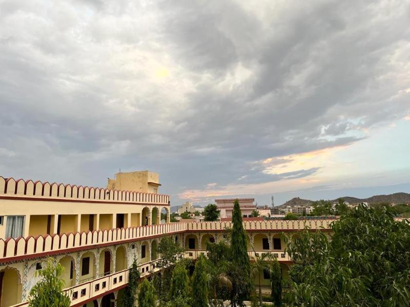 Hotel Pushkar Heritage image