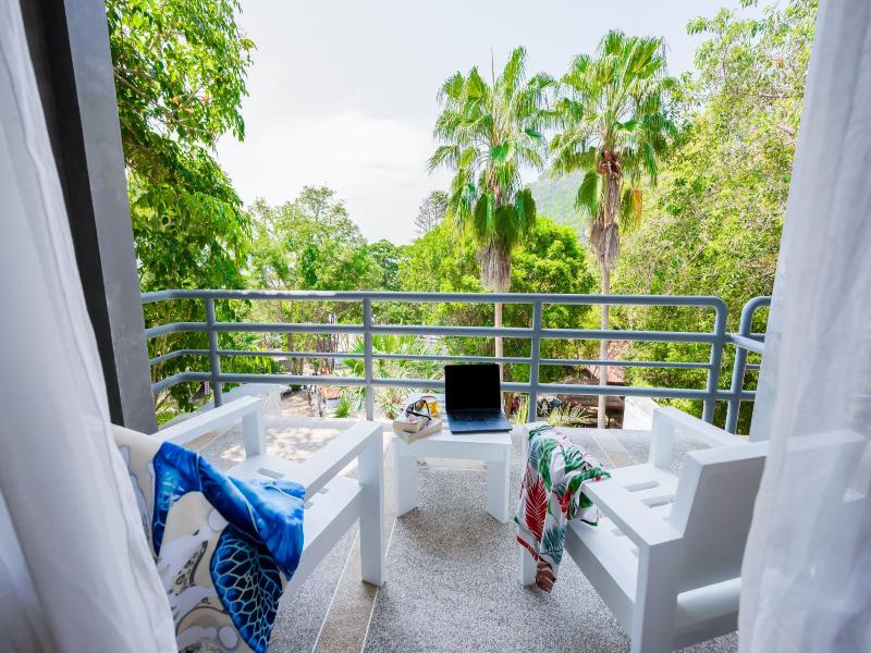Lub D Koh Tao Tanote Bay image