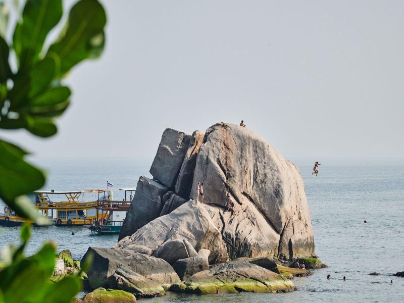Lub D Koh Tao Tanote Bay — view