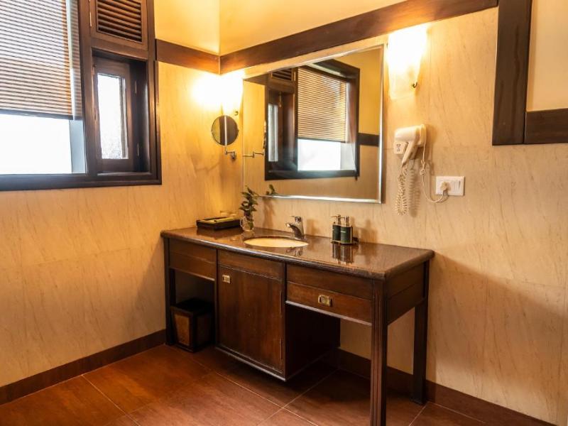 Aahana Resort & Spa - Luxury Resorts Jim Corbett image