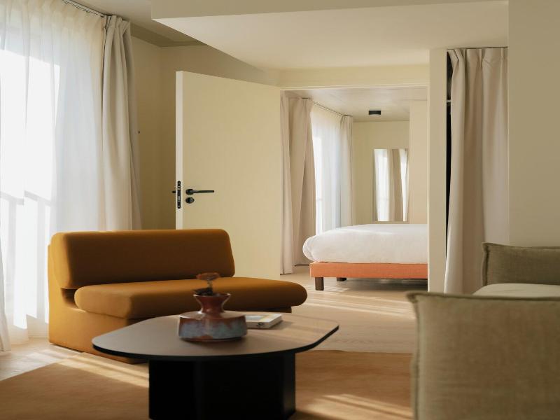 Edgar Suites Eglise image