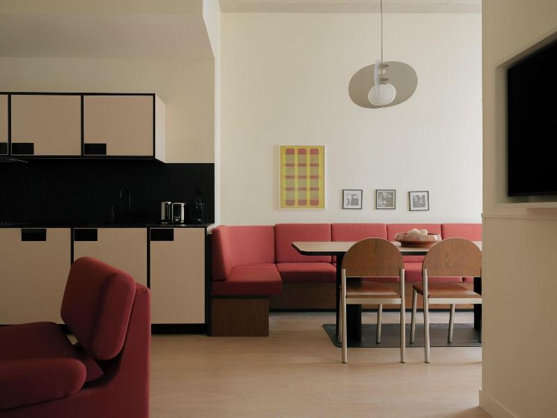 Edgar Suites Eglise image