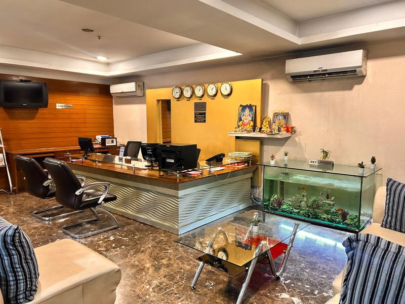 Hotel Delphi Grand image