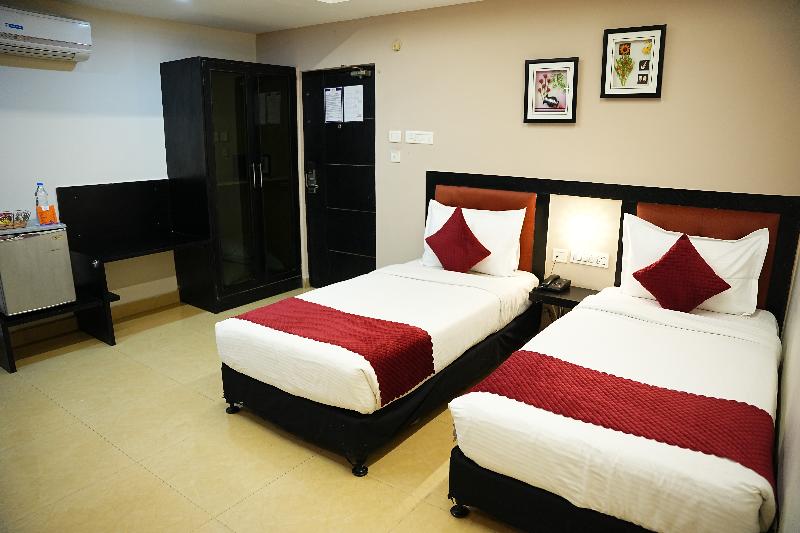 Hotel Delphi Grand image