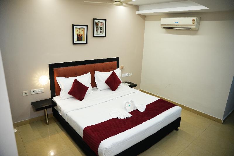 Hotel Delphi Grand image