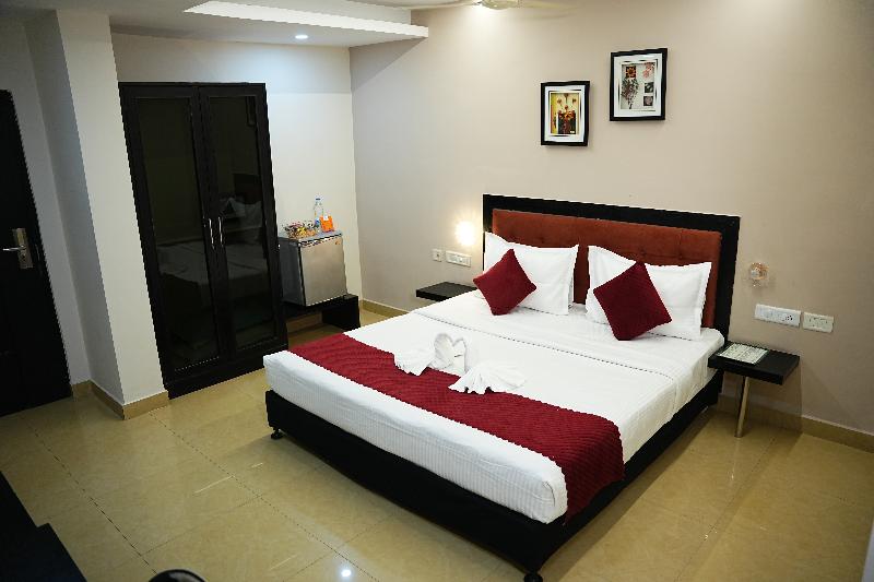 Hotel Delphi Grand image