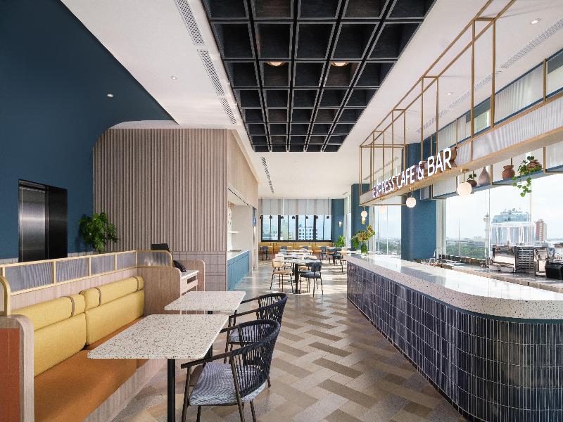 Holiday Inn Express Bandung Braga By IHG image