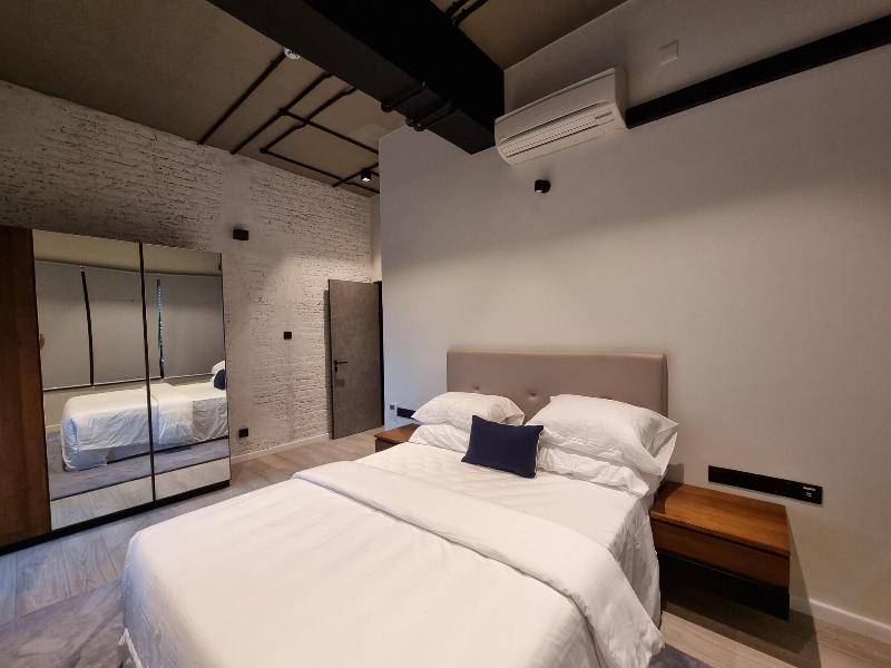 Park Street Suites - Colombo image