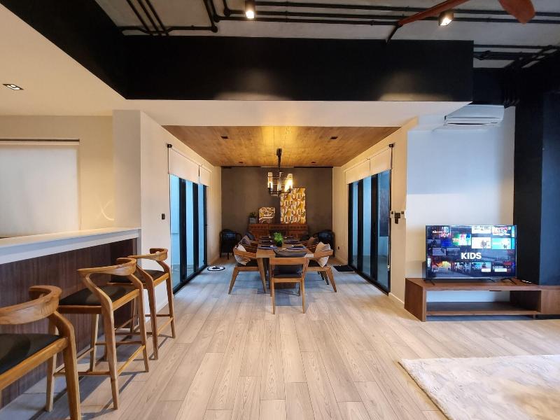 Park Street Suites - Colombo image