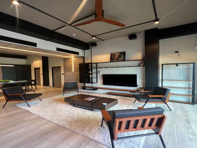 Park Street Suites - Colombo image