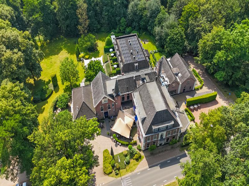 Fletcher Boshotel De Lochemse Heuvels — exterior view