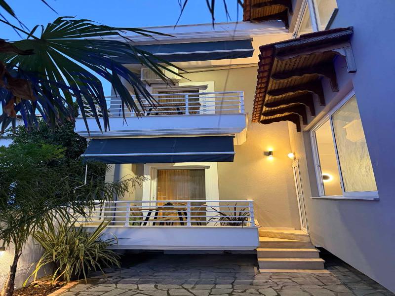Mg Luxury Living