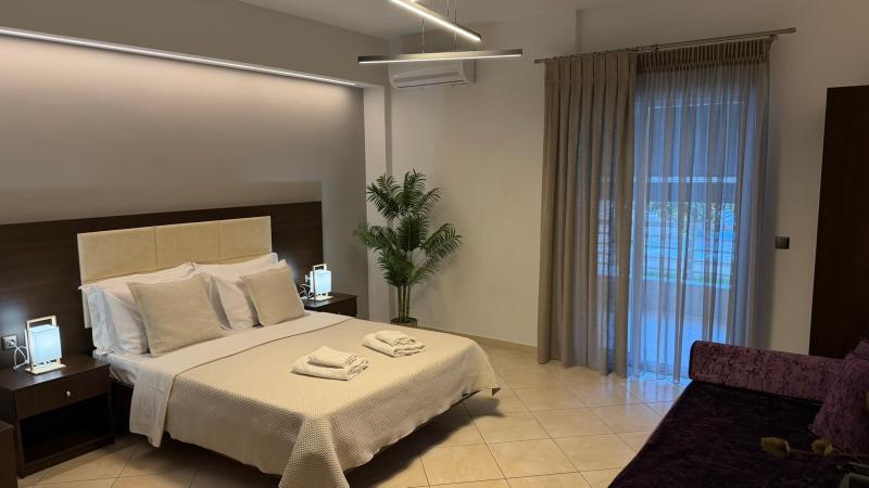 Mg Luxury Living image