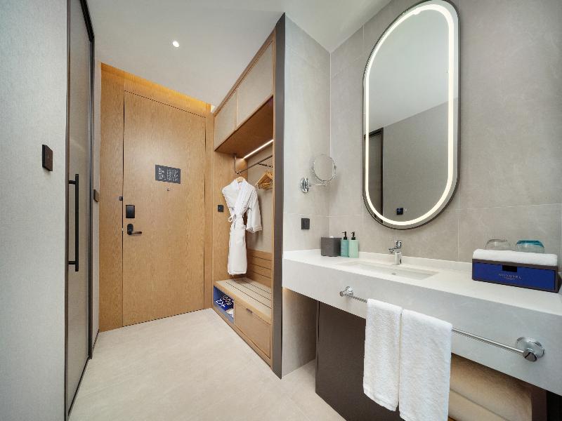 Novotel Chengdu Lige image