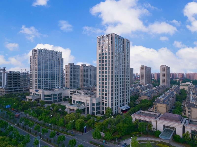 Novotel Shanghai Chuansha image