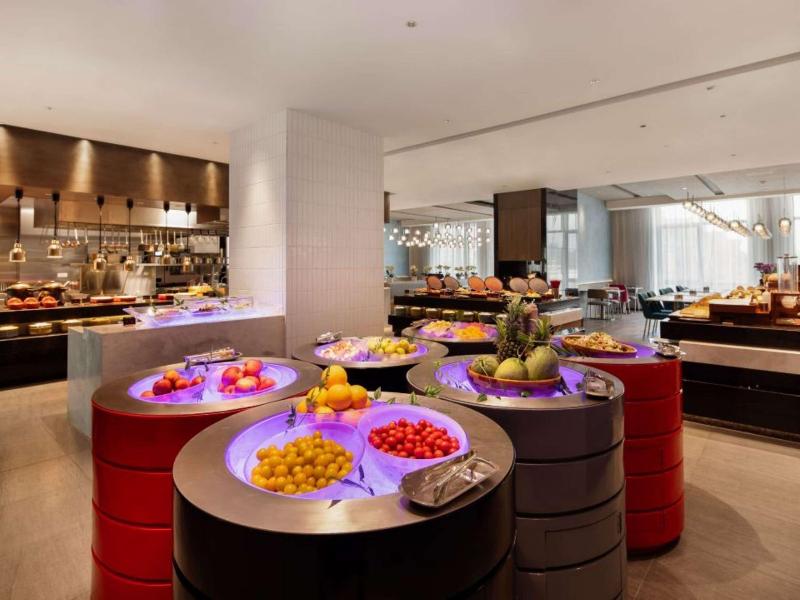 Novotel Shanghai Chuansha image