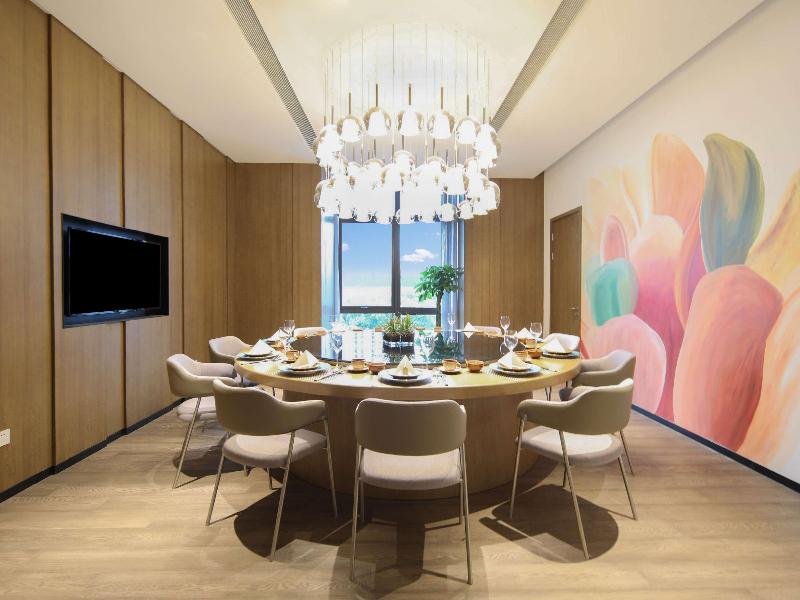 Novotel Shanghai Chuansha image