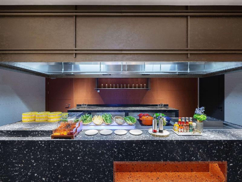 Novotel Zibo New Hongcheng image