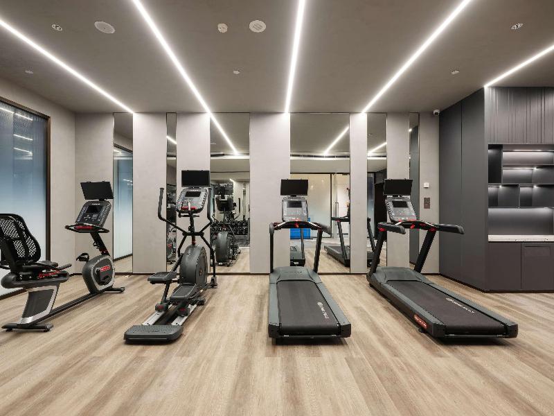 Novotel Zibo New Hongcheng image