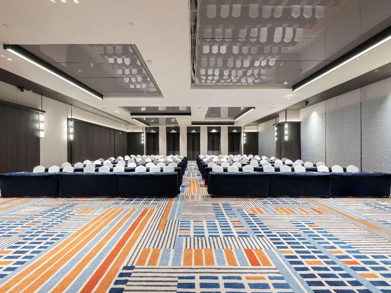 Novotel Zibo New Hongcheng image