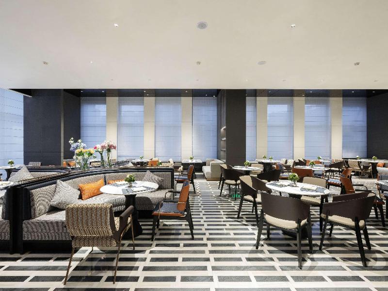 Novotel Zibo New Hongcheng image