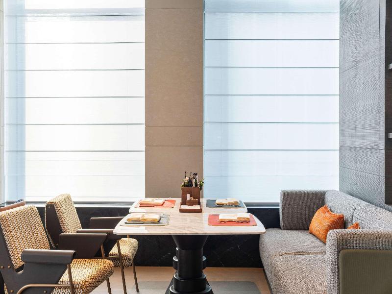 Novotel Zibo New Hongcheng image