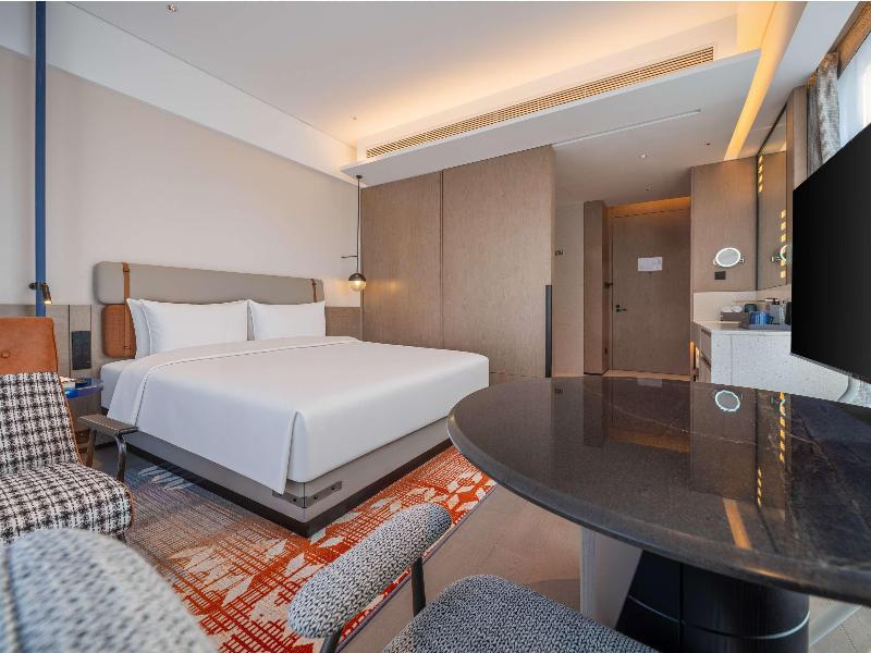 Novotel Zibo New Hongcheng image