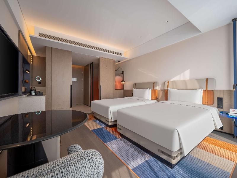 Novotel Zibo New Hongcheng image