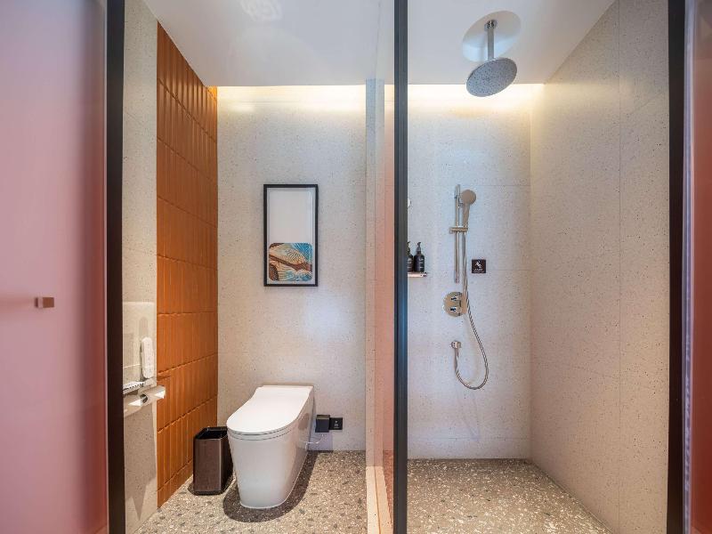 Novotel Zibo New Hongcheng image