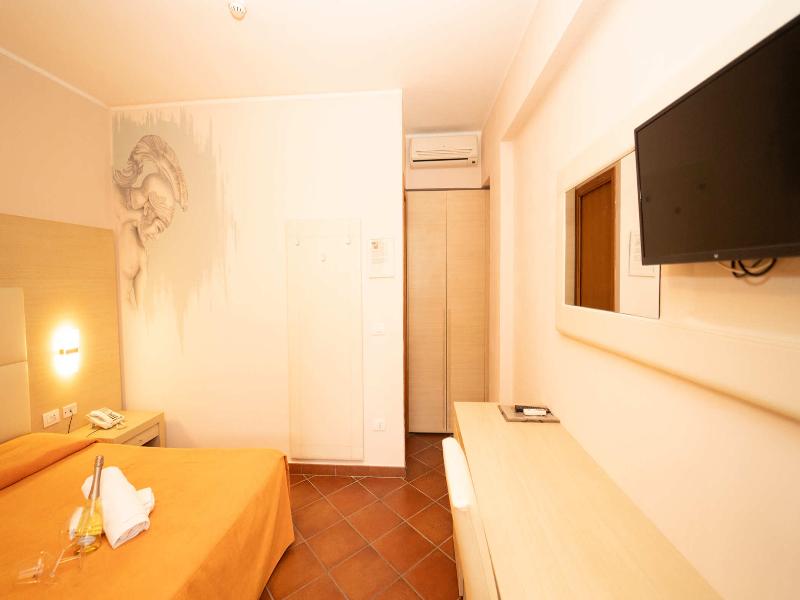 Hotiday Taormina Mazzeo image