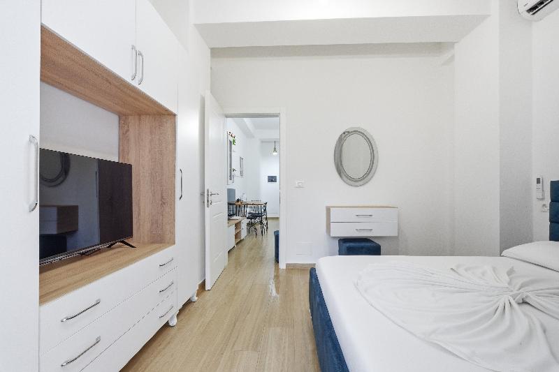 Enles Garden Beach Apartaments image