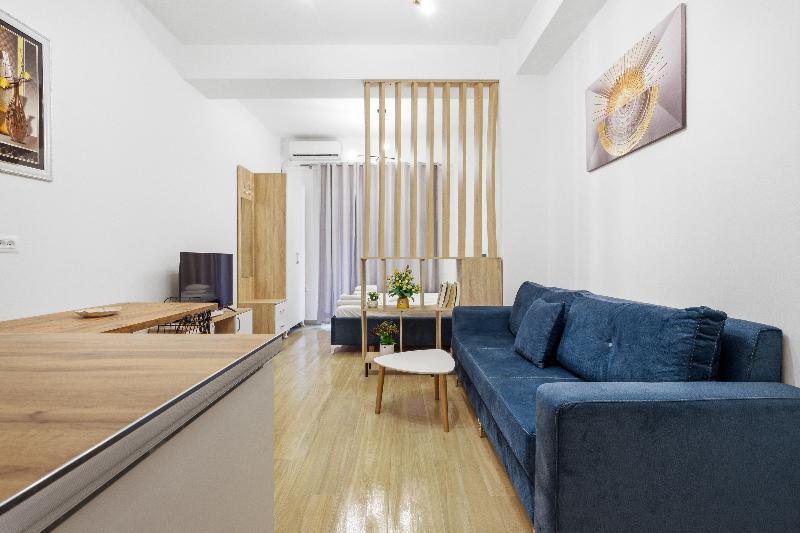 Enles Garden Beach Apartaments image
