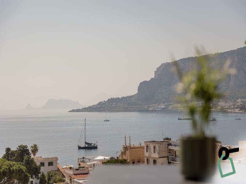 Hotiday Mondello Beach image